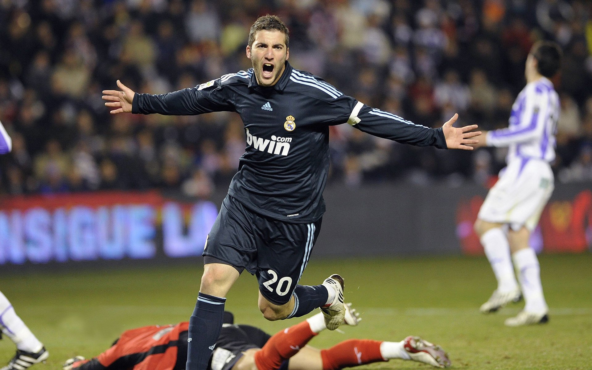 电竞比赛中的个人技术:操作、反应与意识,电竞操作指数叫什么