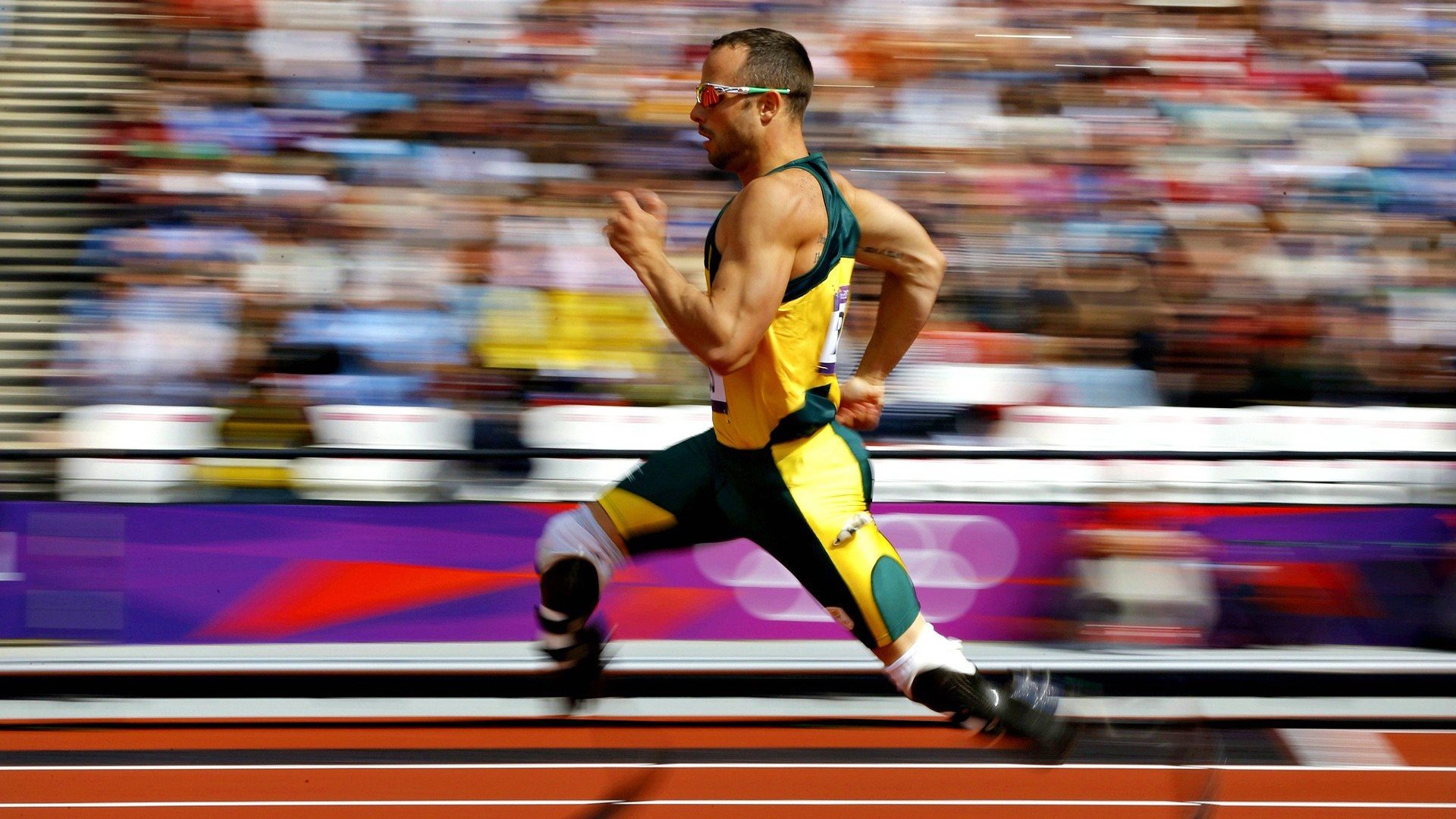 英超高潮迭起，精彩进球和关键扑救成比赛最大看点，英超过人集锦